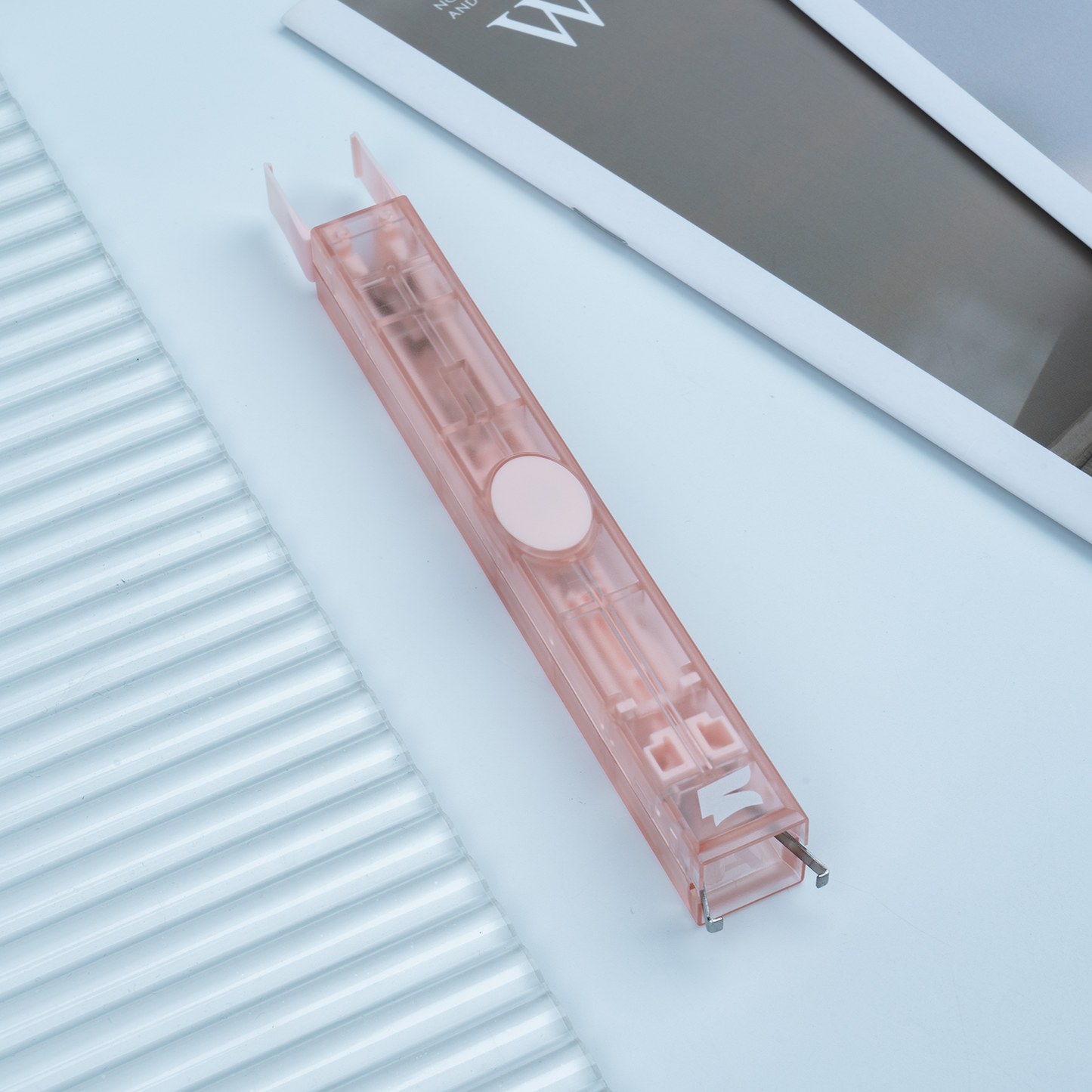 GATERON Sakura Twins Pink Tool 2-in-1 Keycap and Switch Puller